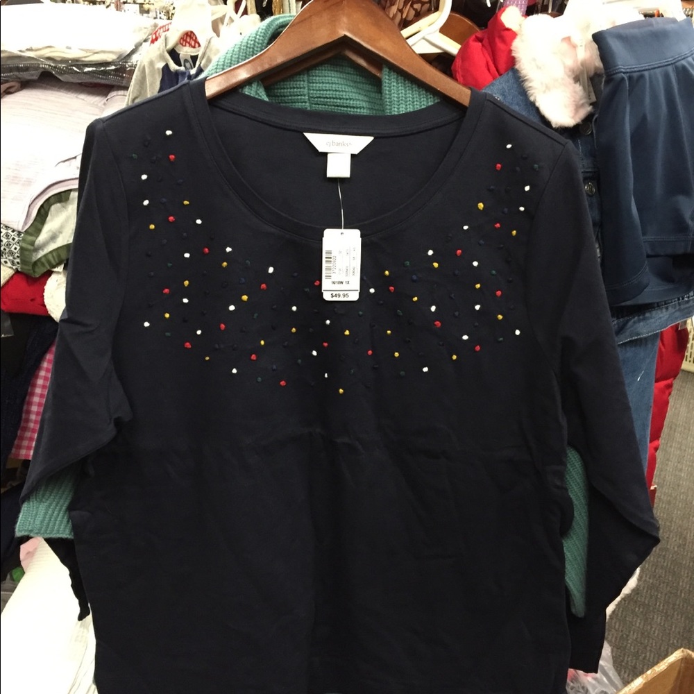 Ladies long sleeve top